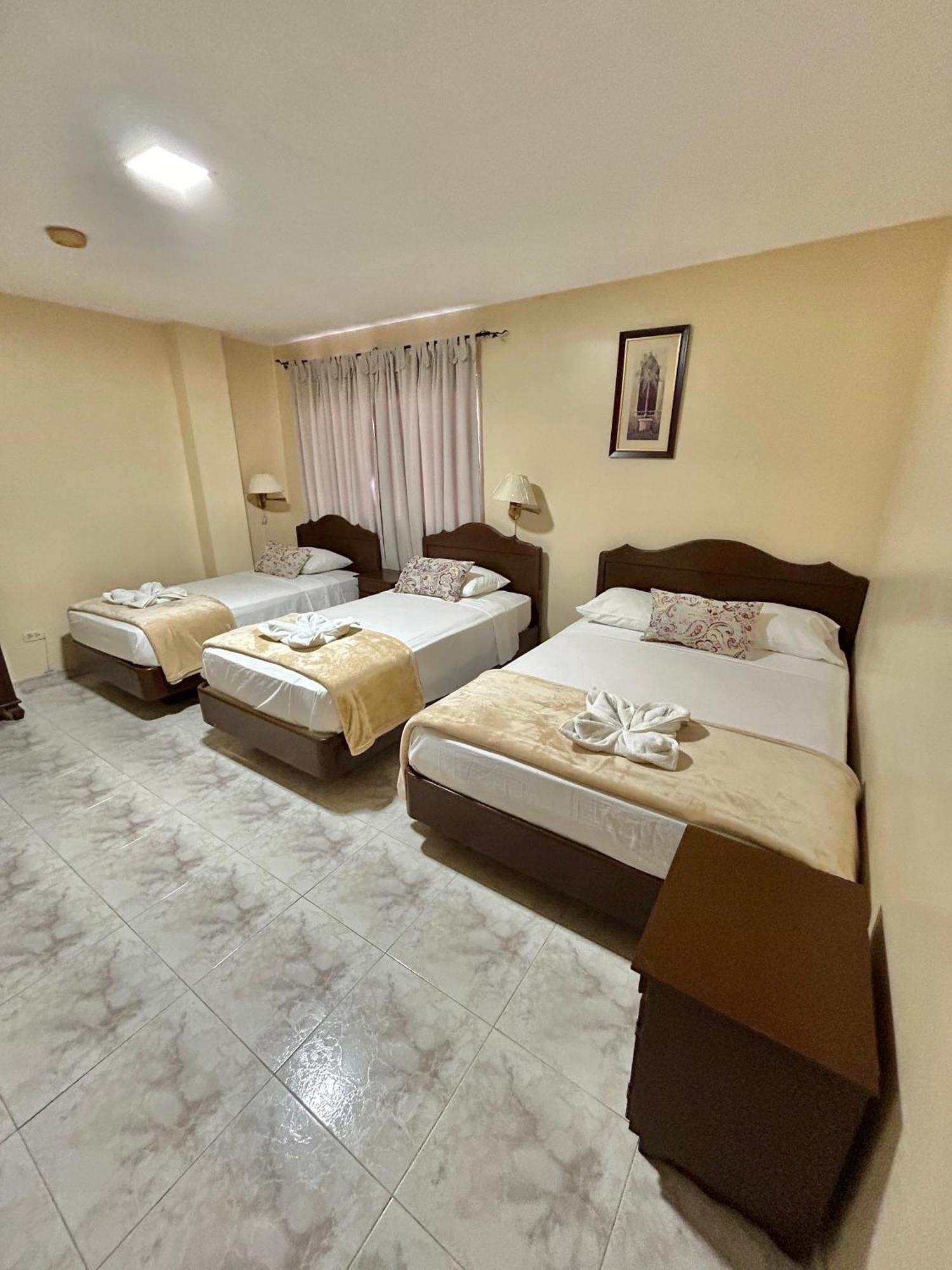 Hotel Madrid Chiriqui Давид Екстериор снимка
